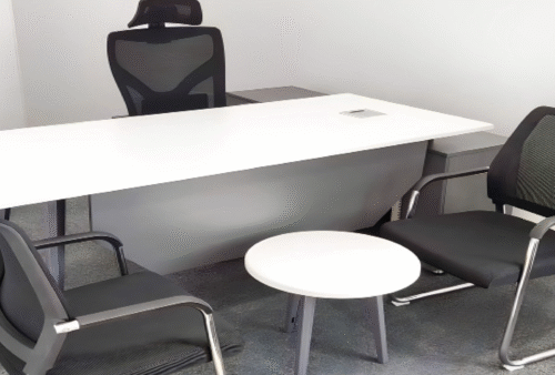 Desk with a distinctive design made of MDF wood and acrylic veneer, starting from a size of 160 cm.