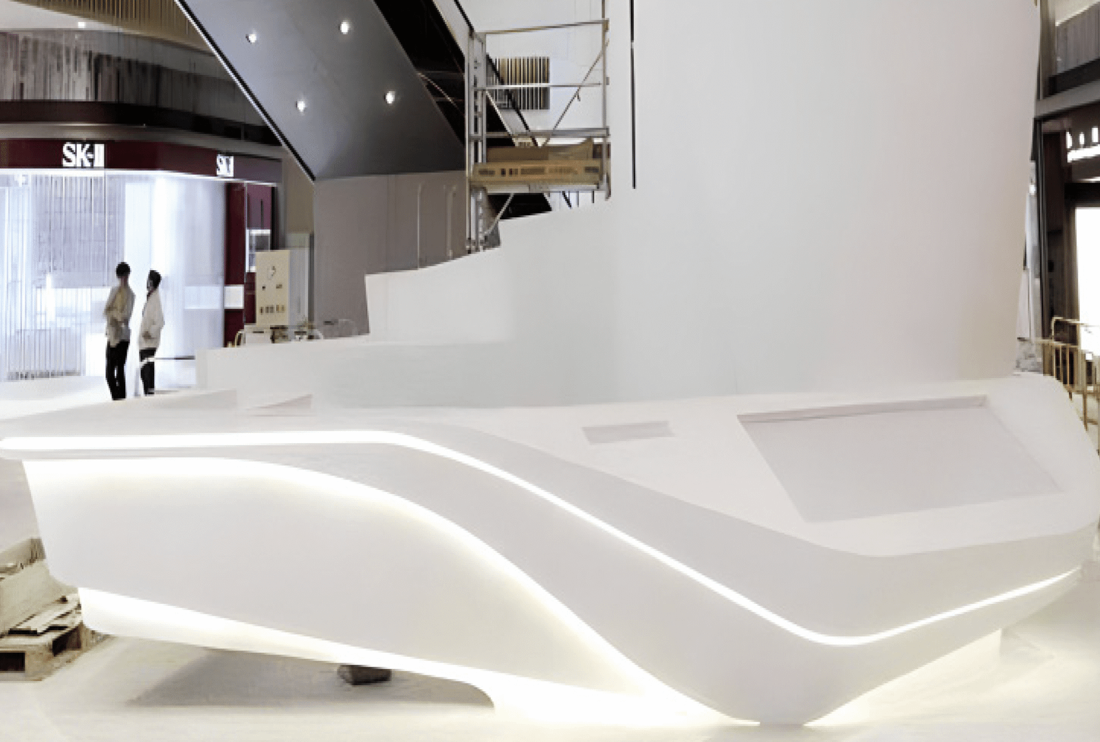 Reception desk starting from a size of 2 meters,